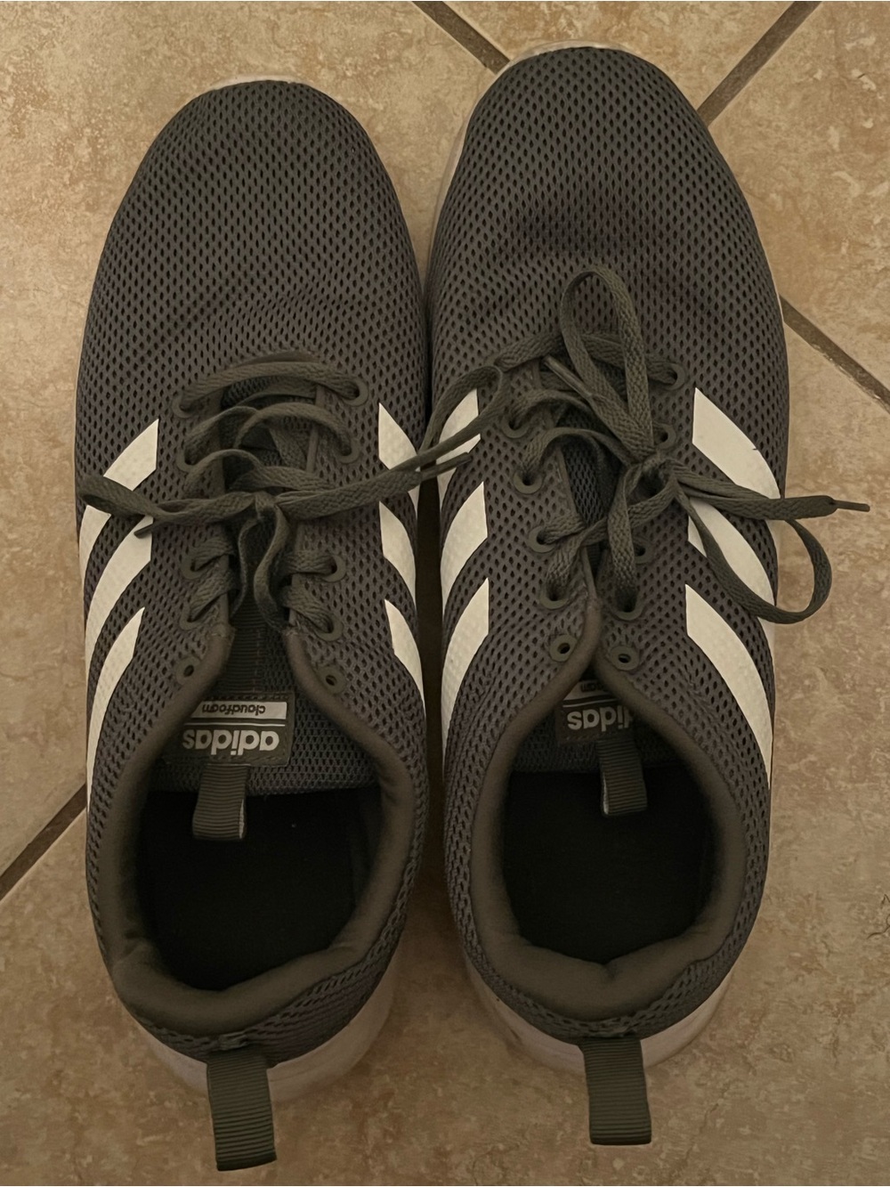 adidas Men’s Size 11.5 Sneakers with White Stripes